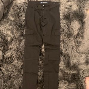 Black jeans with side pockets